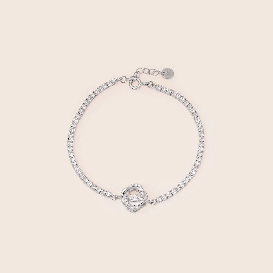 MB054 925 Cosmics Heart Bracelet