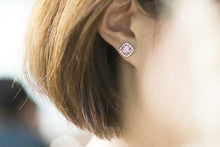 Load image into Gallery viewer, ME010 925 Silver Pink Halo Stud Earrings
