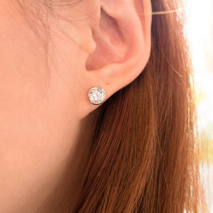 ME130 925 Silver Solitaire Stud Earrings