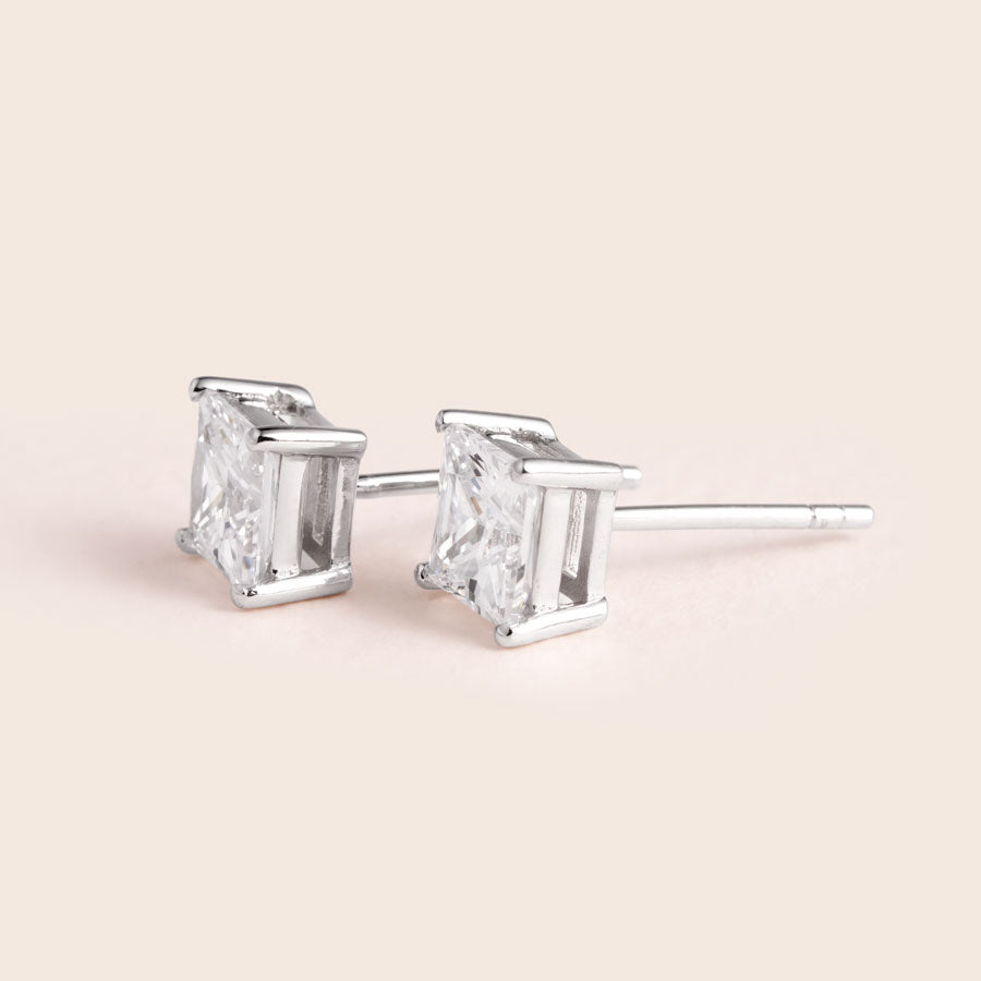 ME410 925 Solitaire Stud Earrings