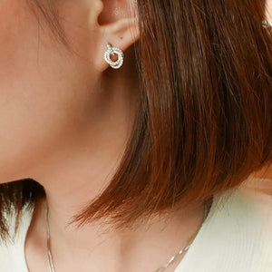 ME533 925 Silver Pretzel Earrings