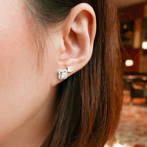 ME534 925 Silver Stud Earrings