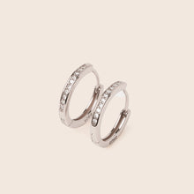 Load image into Gallery viewer, ME564 925 Silver Hoop Earrings
