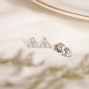 ME581 925 Silver Stud Earrings