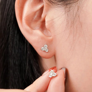 ME581 925 Silver Stud Earrings