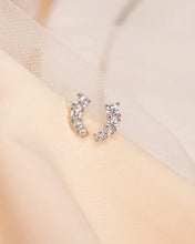 Load image into Gallery viewer, ME582 925 Silver Stud Earrings
