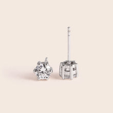 Load image into Gallery viewer, ME610 925 Silver Solitaire Stud Earrings
