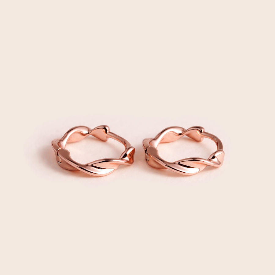 ME638 925 Twist Earrings