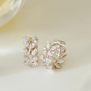 ME641 925 Silver Vine Earrings