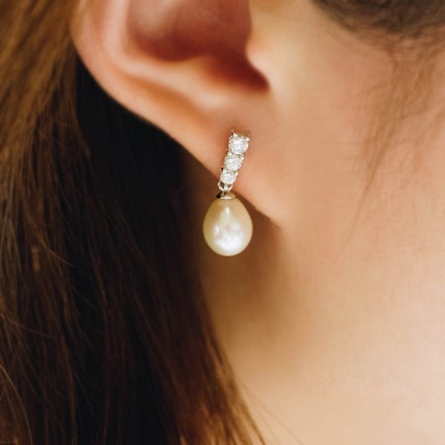 MEP07 925 Pearl Dangling Earrings