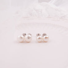 Load image into Gallery viewer, MEP29 925 Silver Pearl Stud Earrings
