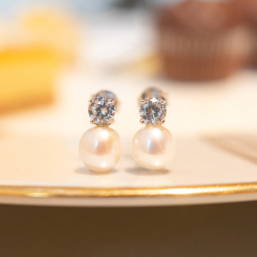 MEP51 925 Pearl Stud Earrings