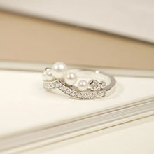 Load image into Gallery viewer, MEP55 MR225 925 Silver V Shaped Pearl Ring Earrings Set
