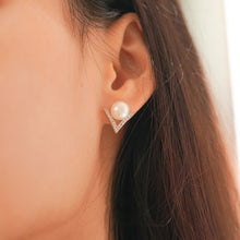 Load image into Gallery viewer, MEP56 925 Silver Pearl V Shape Earrings
