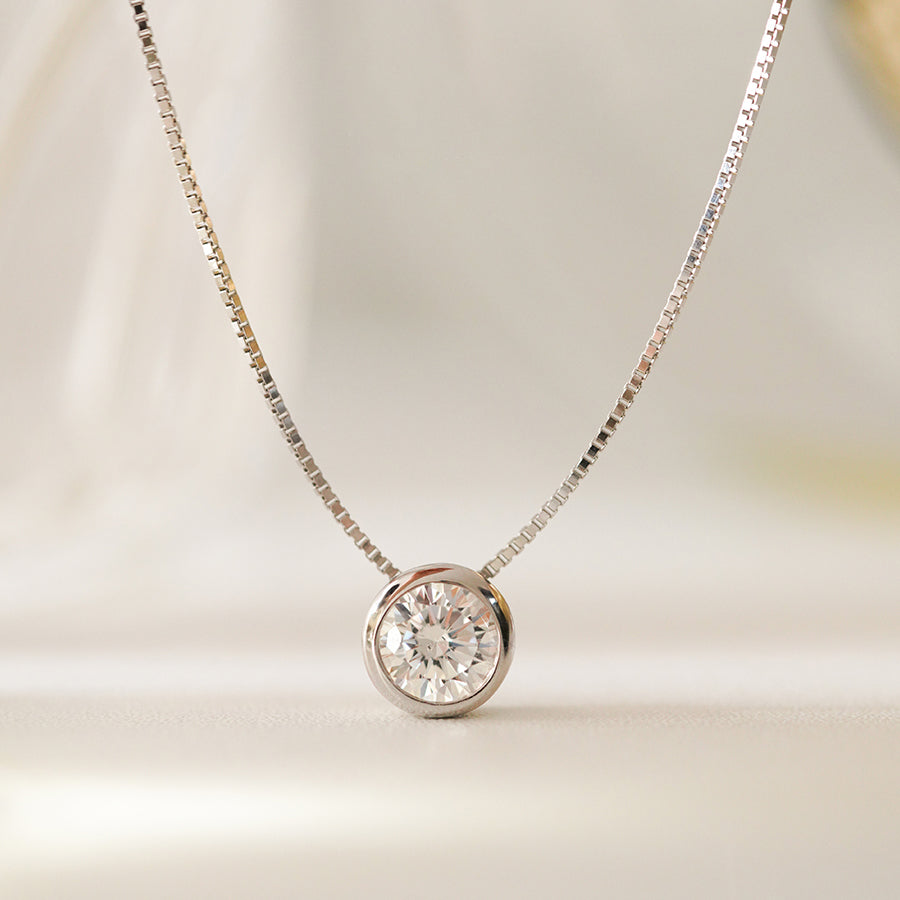 MN021 925 Solitaire Necklace