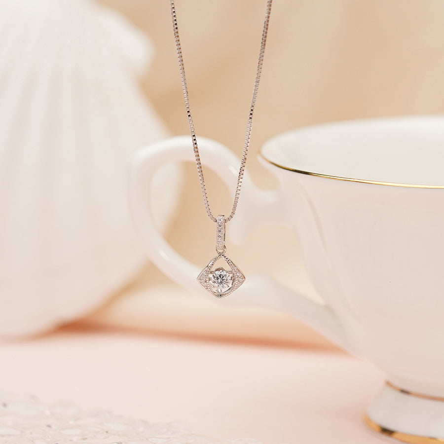 MN081 925 Dancing Stone Necklace