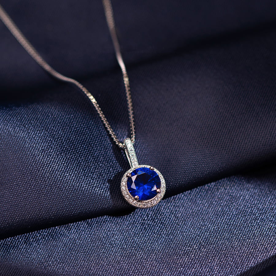 MN105 925 Silver Blue Halo Necklace