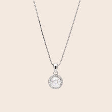 Load image into Gallery viewer, MN612 925 Silver Halo Solitaire Necklace
