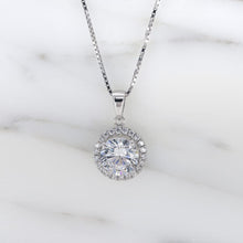 Load image into Gallery viewer, MN612 925 Silver Halo Solitaire Necklace
