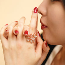 Load image into Gallery viewer, MR1130 925 Silver Flower Ring
