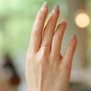 MR1156 925 Silver Smile Ring