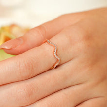 Load image into Gallery viewer, MR1156 925 Silver Smile Ring
