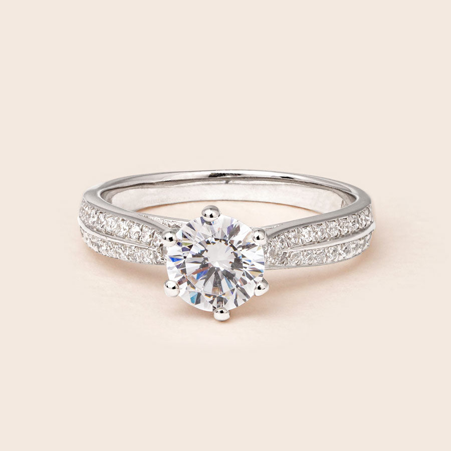 MR600 925 Solitaire Ring