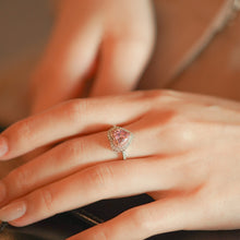 Load image into Gallery viewer, MRH015 925 Silver Pink Heart Halo Ring
