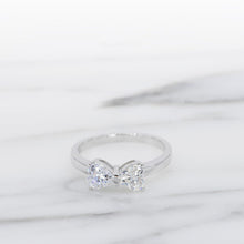 Load image into Gallery viewer, MRR210 925 Silver Ribbon Ring
