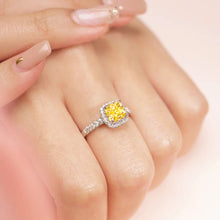 Load image into Gallery viewer, MRS038 925 Silver Yellow Halo Solitaire Ring
